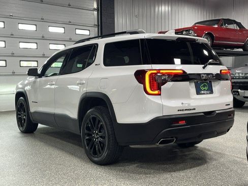 Certified 2023 GMC Acadia SLT w/ Elevation Edition AWD/4WD image 3