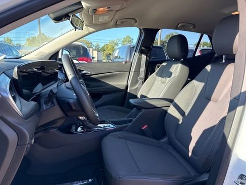 Certified 2024 Buick Encore GX Preferred image 10