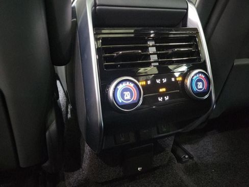 New 2026 Land Rover Range Rover SE image 23