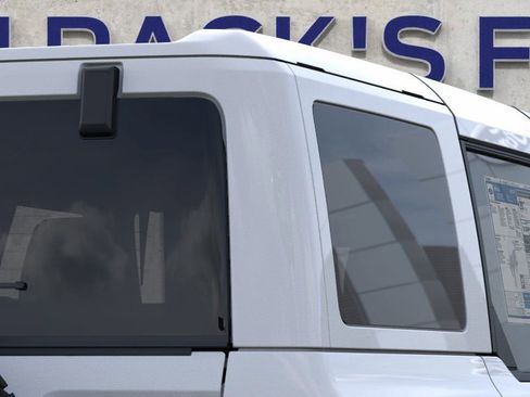 New 2026 Ford Bronco Outer Banks image 25