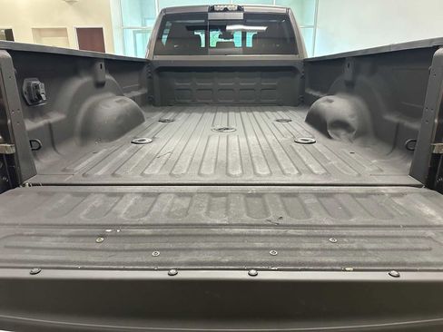Used 2017 RAM 2500 Laramie AWD/4WD image 32