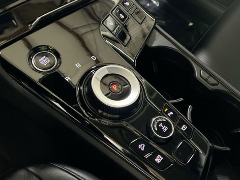 Used 2023 Kia Sportage EX image 21