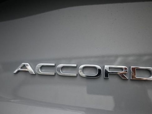 Used 2025 Honda Accord Sport image 24