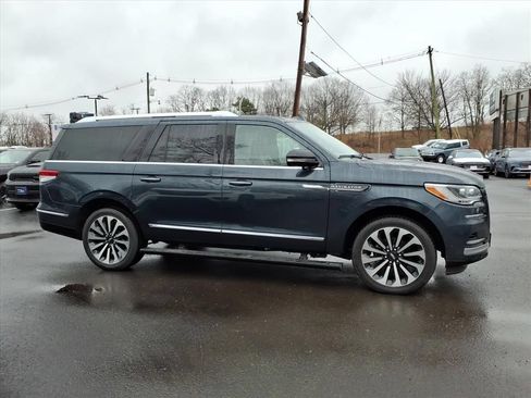 Used 2022 Lincoln Navigator L Reserve AWD/4WD image 23