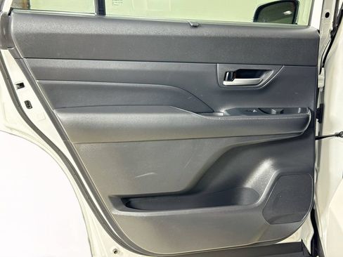 Certified 2024 Toyota Grand Highlander AWD image 22