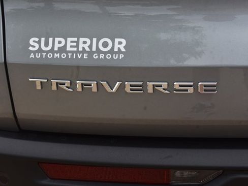 New 2026 Chevrolet Traverse LT w/ Driver Confidence Package FWD image 7