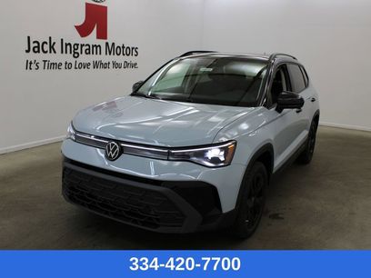 New 2026 Volkswagen Taos SE