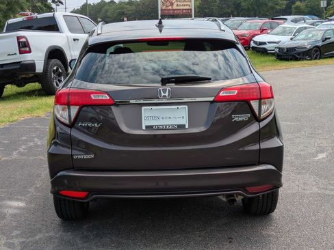 Used 2019 Honda HR-V Touring image 5