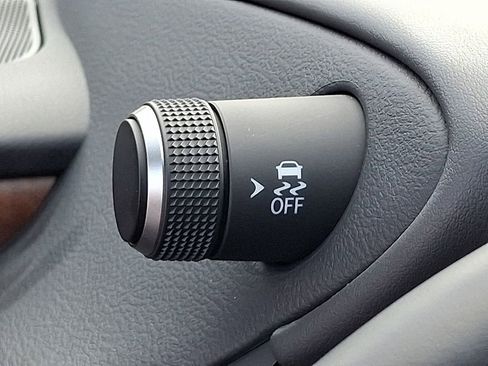 Used 2024 Lexus ES 350 w/ Premium Package image 29