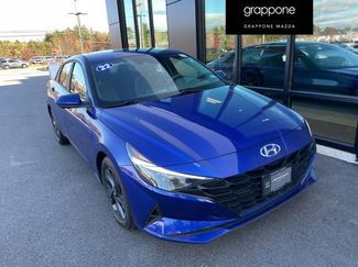 Used 2022 Hyundai Elantra SEL w/ Cargo Package video 1
