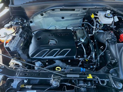 Used 2023 Chevrolet TrailBlazer RS w/ Convenience Package image 28