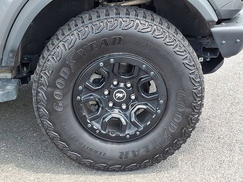 Certified 2024 Ford Bronco Wildtrak AWD/4WD image 11
