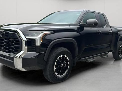 Used 2023 Toyota Tundra SR5 w/ TRD Off-Road Package AWD/4WD image 10
