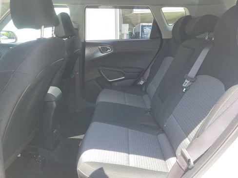 Certified 2025 Kia Soul EX FWD image 10