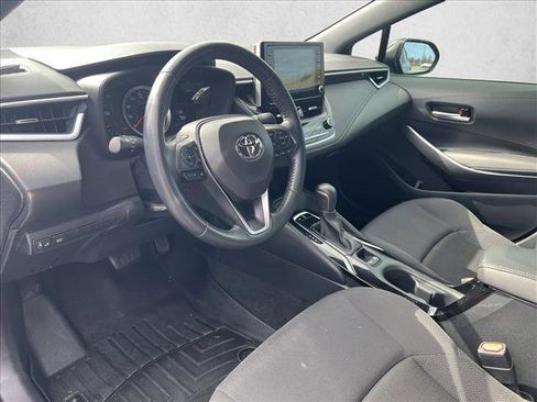 Used 2020 Toyota Corolla SE w/ SE Premium Package image 9