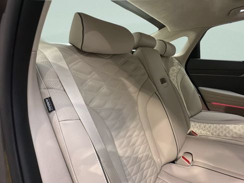 Certified 2025 Genesis G80 3.5T Sport Prestige AWD/4WD image 17
