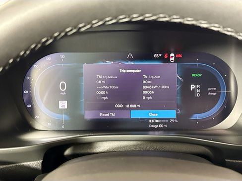 Used 2023 Volvo XC40 Recharge Plus AWD/4WD image 40