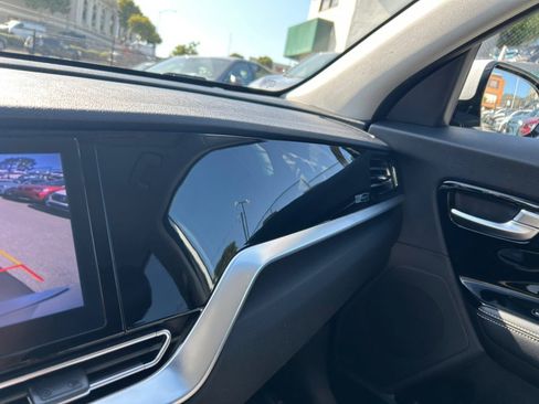 Used 2022 Kia Niro EX FWD image 33