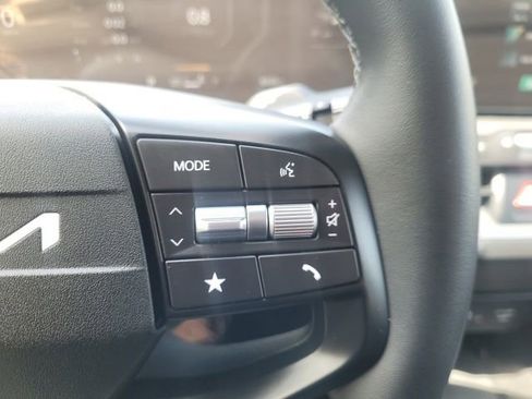 Certified 2025 Kia K4 EX FWD image 21