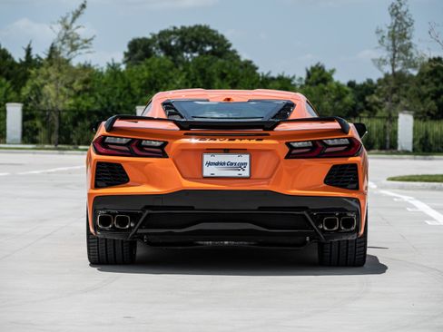 Used 2023 Chevrolet Corvette Stingray Premium Cpe w/ Z51 Performance Package RWD image 7