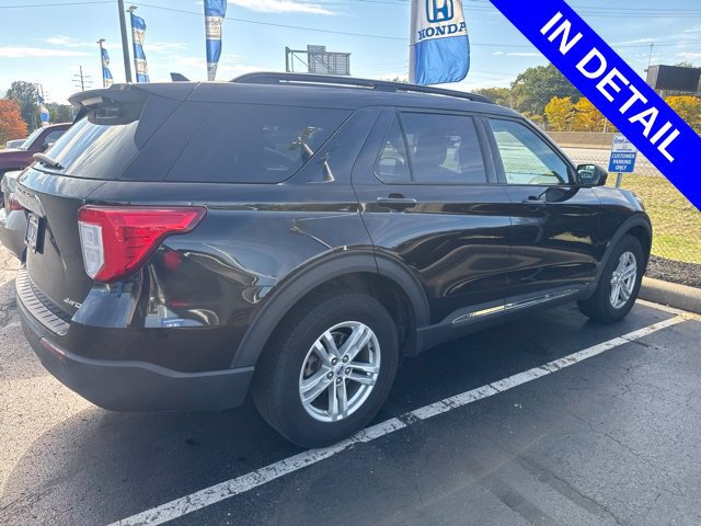 Used 2021 Ford Explorer XLT AWD/4WD image 4