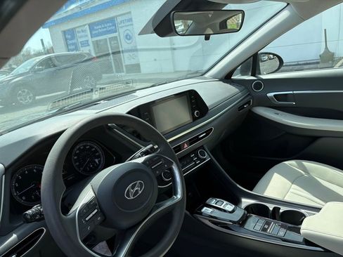 Used 2022 Hyundai Sonata SEL w/ Cargo Package image 7