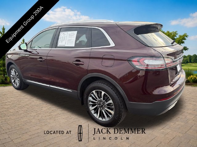 Used 2023 Lincoln Nautilus Reserve w/ Luxury Package AWD/4WD image 4