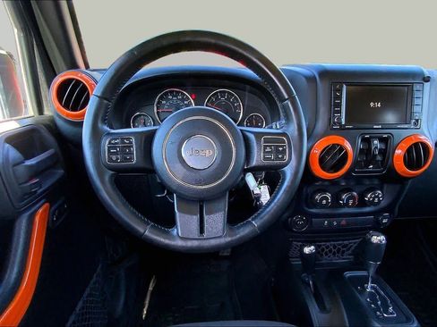 Used 2016 Jeep Wrangler Unlimited Sport w/ Quick Order Package 24S AWD/4WD image 6