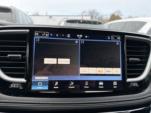 New 2026 Chrysler Pacifica Select image 18