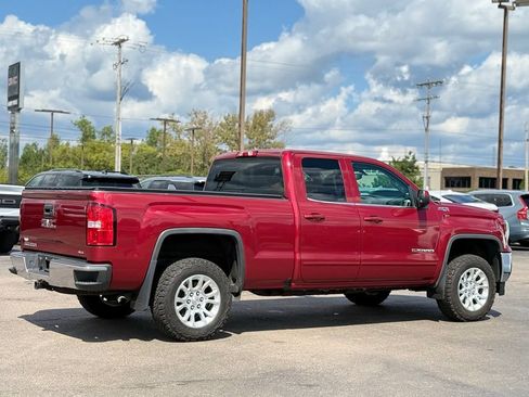 Used 2018 GMC Sierra 1500 SLE w/ SLE Value Package AWD/4WD image 28