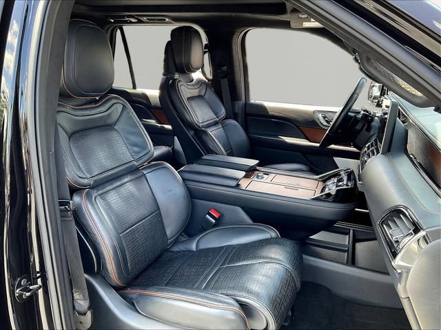 Used 2024 Lincoln Navigator L Black Label AWD/4WD image 29