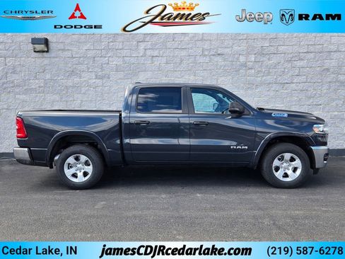 New 2026 RAM 1500 4x4 Crew Cab image 6