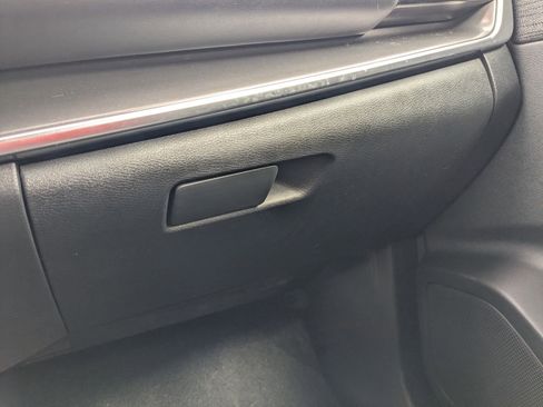 Used 2022 Nissan Rogue SV image 27