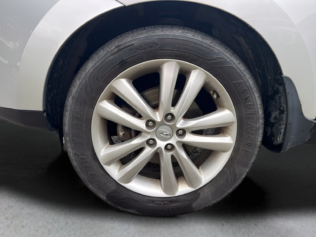Used 2011 Hyundai Tucson Limited AWD/4WD image 30