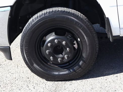 Used 2022 RAM 3500 Tradesman w/ Safety Group image 38