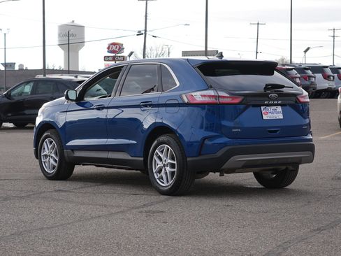 Used 2024 Ford Edge SEL w/ Convenience Package image 6