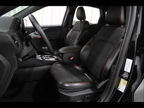 Certified 2023 Ford Escape ST-Line w/ Tech Pack #1 FWD image 5