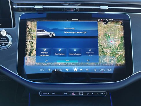 Used 2025 Mercedes-Benz E 350 Sedan image 40