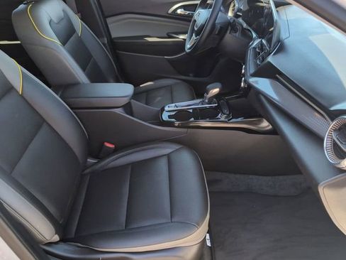 Used 2025 Chevrolet Trax ACTIV w/ Driver Confidence Package image 25