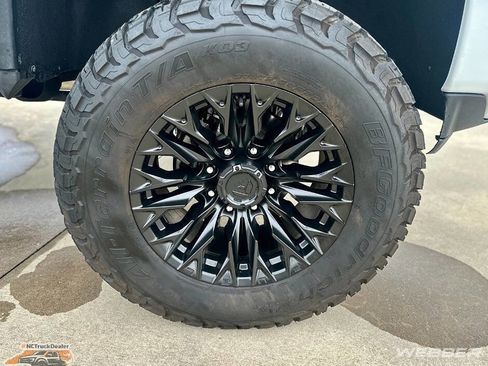 Used 2020 Chevrolet Silverado 2500 High Country w/ Z71 Off-Road Package image 16