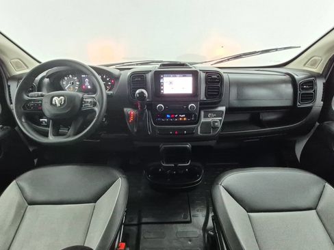 Used 2025 RAM ProMaster 2500 w/ Convenience Group FWD image 19
