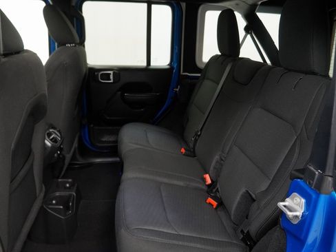 Certified 2021 Jeep Wrangler Unlimited Sport image 19