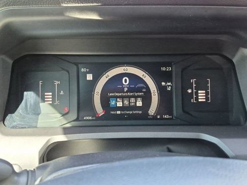 Certified 2026 Toyota Tacoma SR5 AWD/4WD image 10
