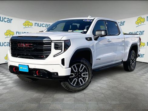 Used 2024 GMC Sierra 1500 AT4 w/ Technology Package image 3