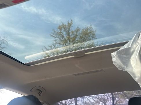 Used 2019 Volkswagen Jetta SEL image 13