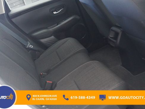 Used 2024 Honda HR-V LX image 13