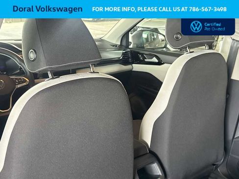 Used 2025 Volkswagen Taos S AWD/4WD image 23