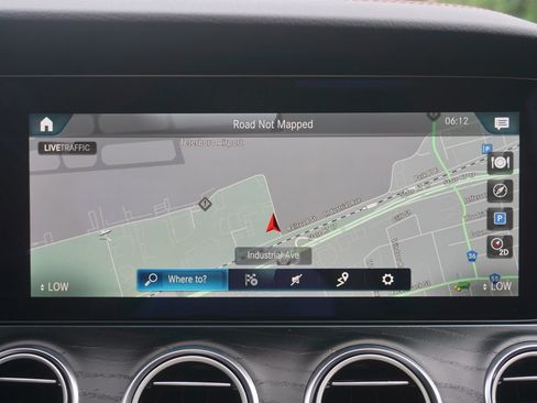 Used 2022 Mercedes-Benz E 53 AMG 4MATIC Sedan image 20