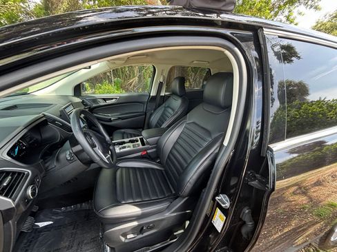 Used 2024 Ford Edge SEL image 36