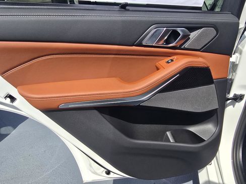 New 2026 BMW X5 M60i image 10